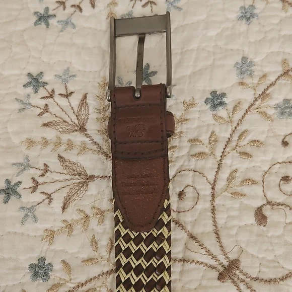 Vintage Genuine Leather Men's Belt With Cord Braids Size 34 - Picture 2 of 12